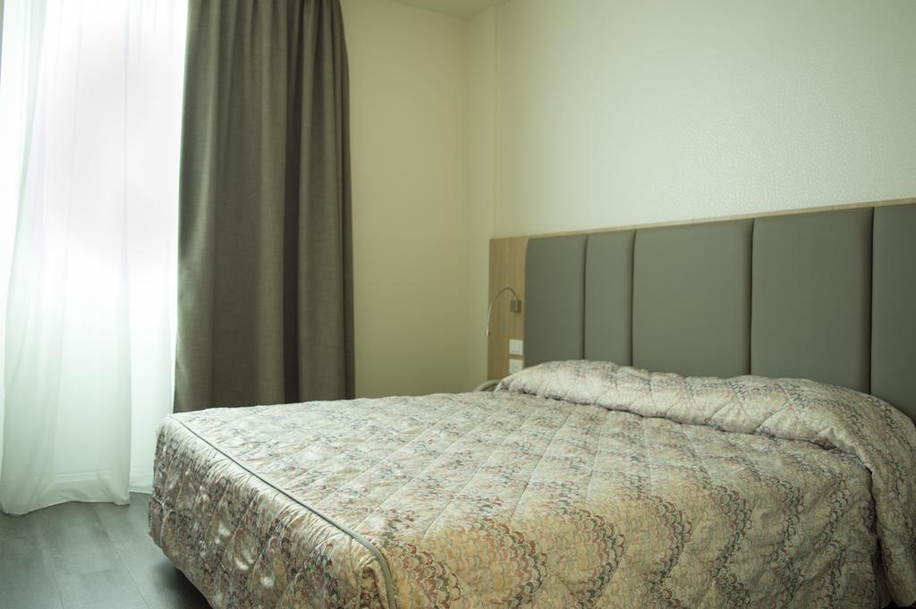Hotel Alexander 4*