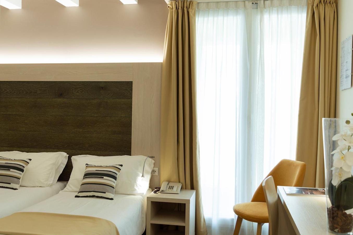 Hotel Alexander 4*